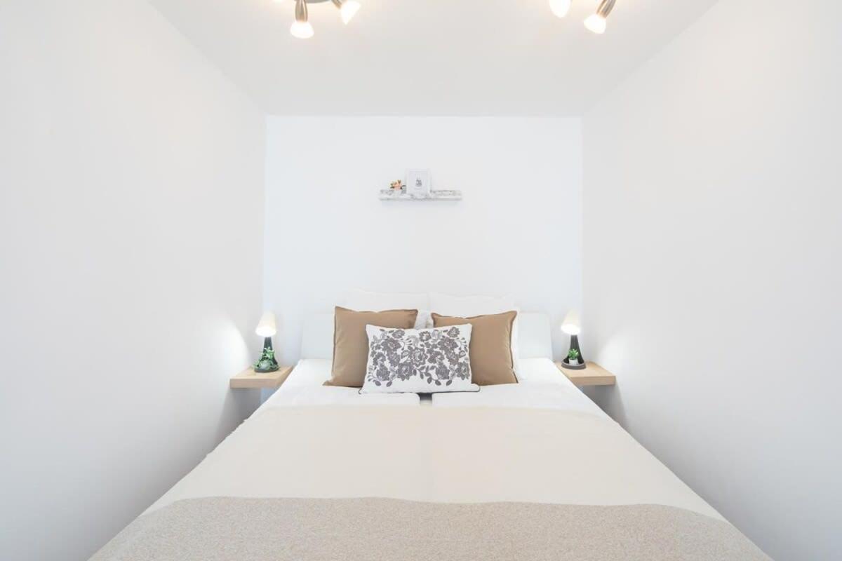 Very - Cozy Apartment *